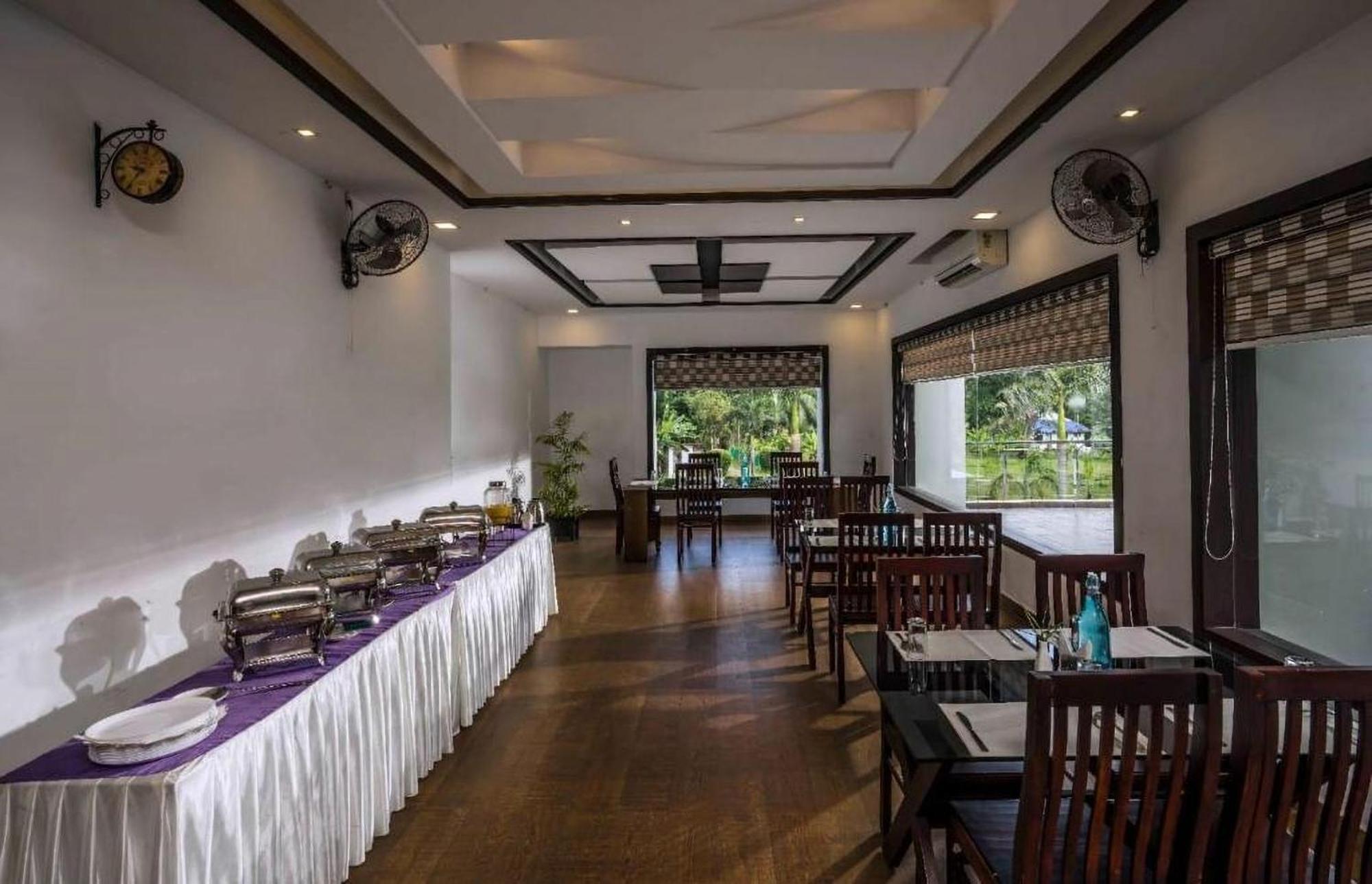 Nadhiyoram River Retreat Kochi Exterior foto